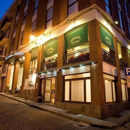 Hotel Astoria Фіденца Екстер'єр фото