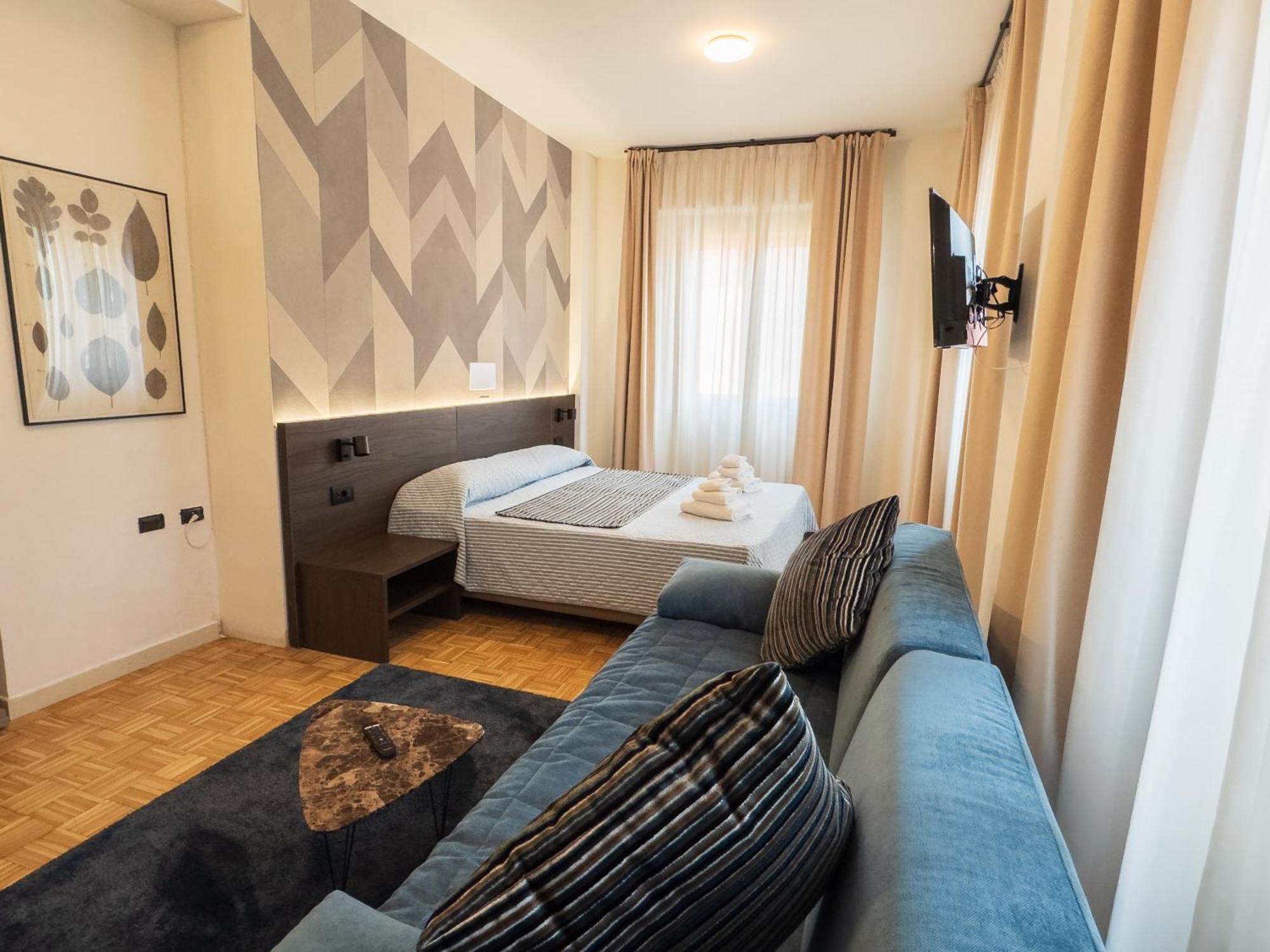 Hotel Astoria Фіденца Екстер'єр фото